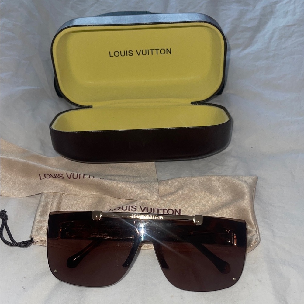 Louis Vuitton Dark Brown Unisex Sunglasses with Case